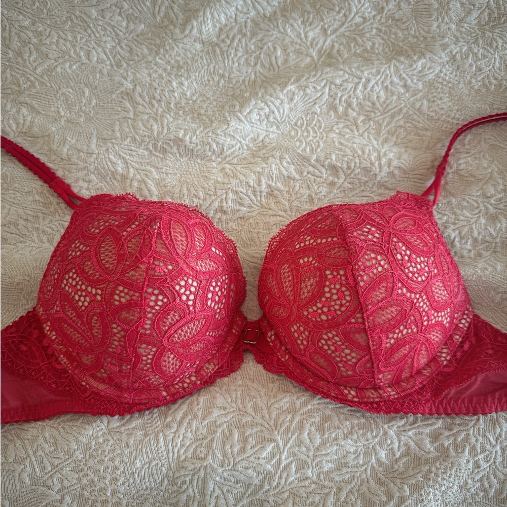 VS Lace Bombshell Push-Up Bra in Red | Victoria’s secret